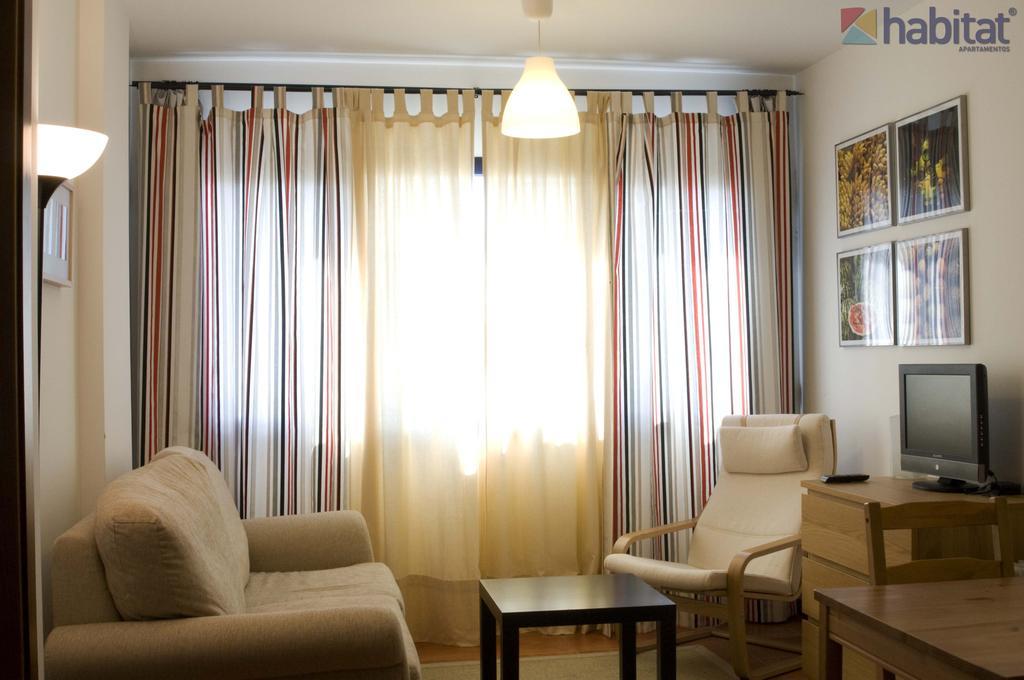 Apartamentos Habitat Zona Media Monachil Habitación foto
